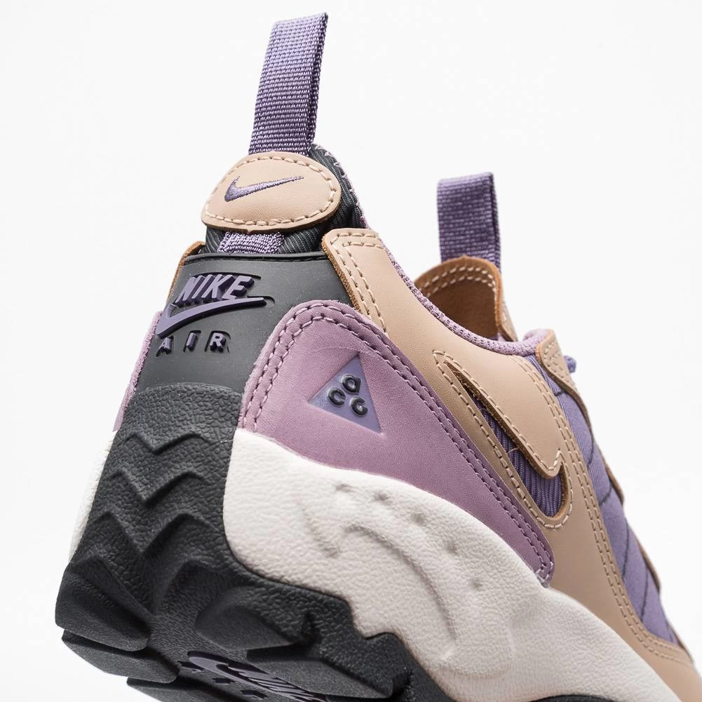 Nike ACG Air Mada Sneakers DQ5499-200 3 Nike ACG Air Mada Sneakers DQ5499-200 – Image 3