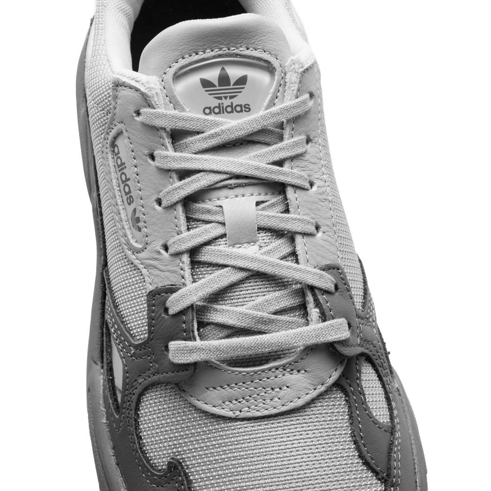 Adidas Originals Falcon Femmes Sneakers EE5115 4 Adidas Originals Falcon Femmes Sneakers EE5115 – Image 4