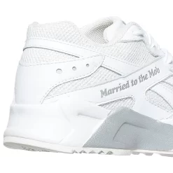 Reebok Aztrek X Married To The Mob Aztrek Femmes Sneakers EF7374 -Magasin De Sélection De Chaussures De Mode EF7374 4 1280x1280