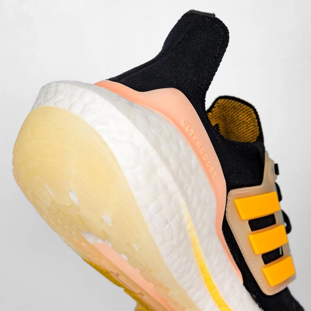 Adidas UltraBOOST 22 Femmes Sneakers GX5601 3 Adidas UltraBOOST 22 Femmes Sneakers GX5601 – Image 3