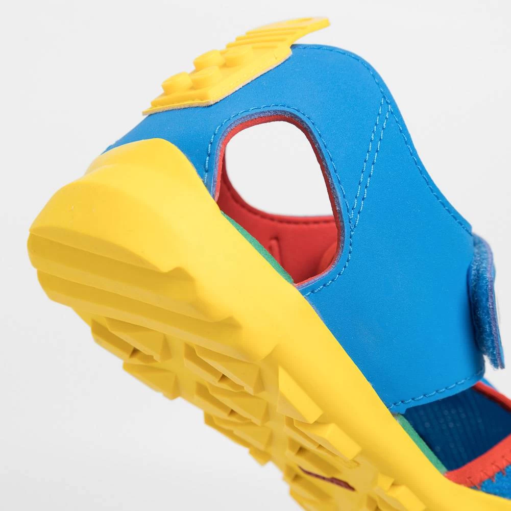 Adidas X LEGO® Captain Toey Enfants Sandales H67468 3 Adidas X LEGO® Captain Toey Enfants Sandales H67468 – Image 3