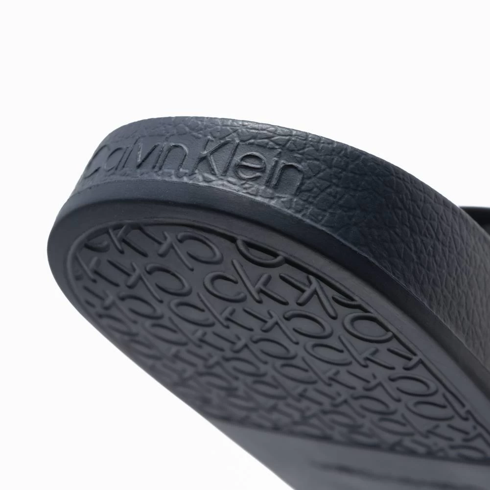 Calvin Klein Pool Slide Hommes Claquettes HM0HM004540G9 3 Calvin Klein Pool Slide Hommes Claquettes HM0HM004540G9 – Image 3