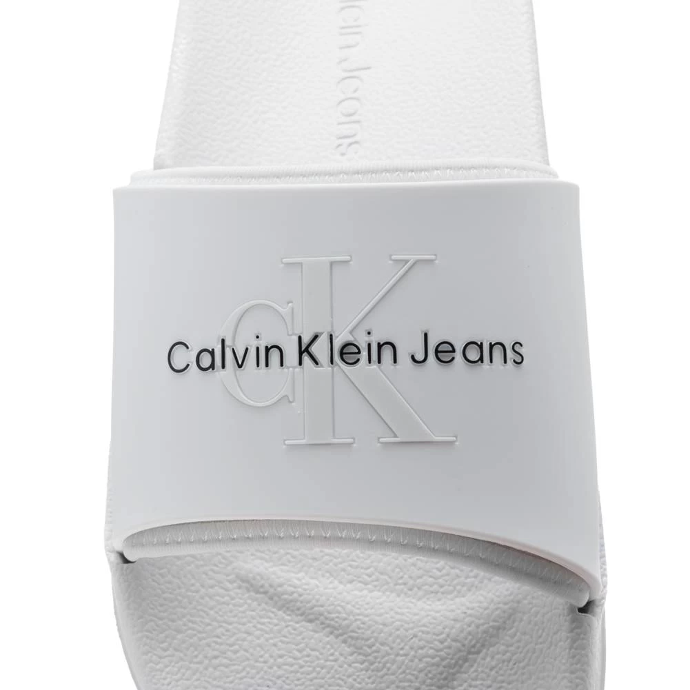 Calvin Klein Jeans Institutional Bold Logo 1 Hommes Claquettes YM0YM00361YAF 4 Calvin Klein Jeans Institutional Bold Logo 1 Hommes Claquettes YM0YM00361YAF – Image 4